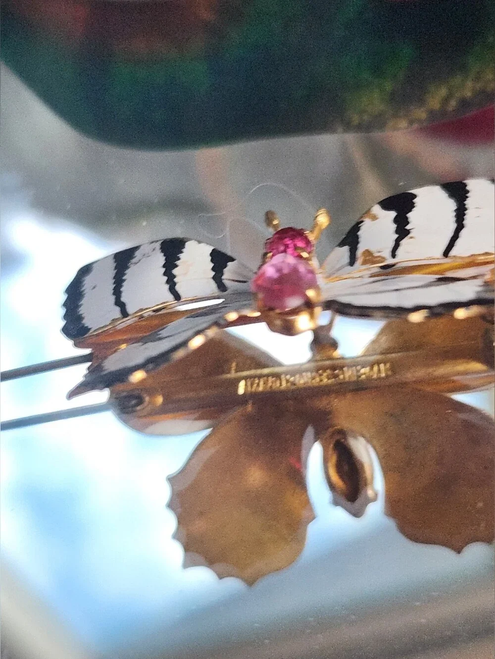 VTG 70s Butterfly Czechoslovakia Handpaint White PINK Crystal STRIPES Brooch 2